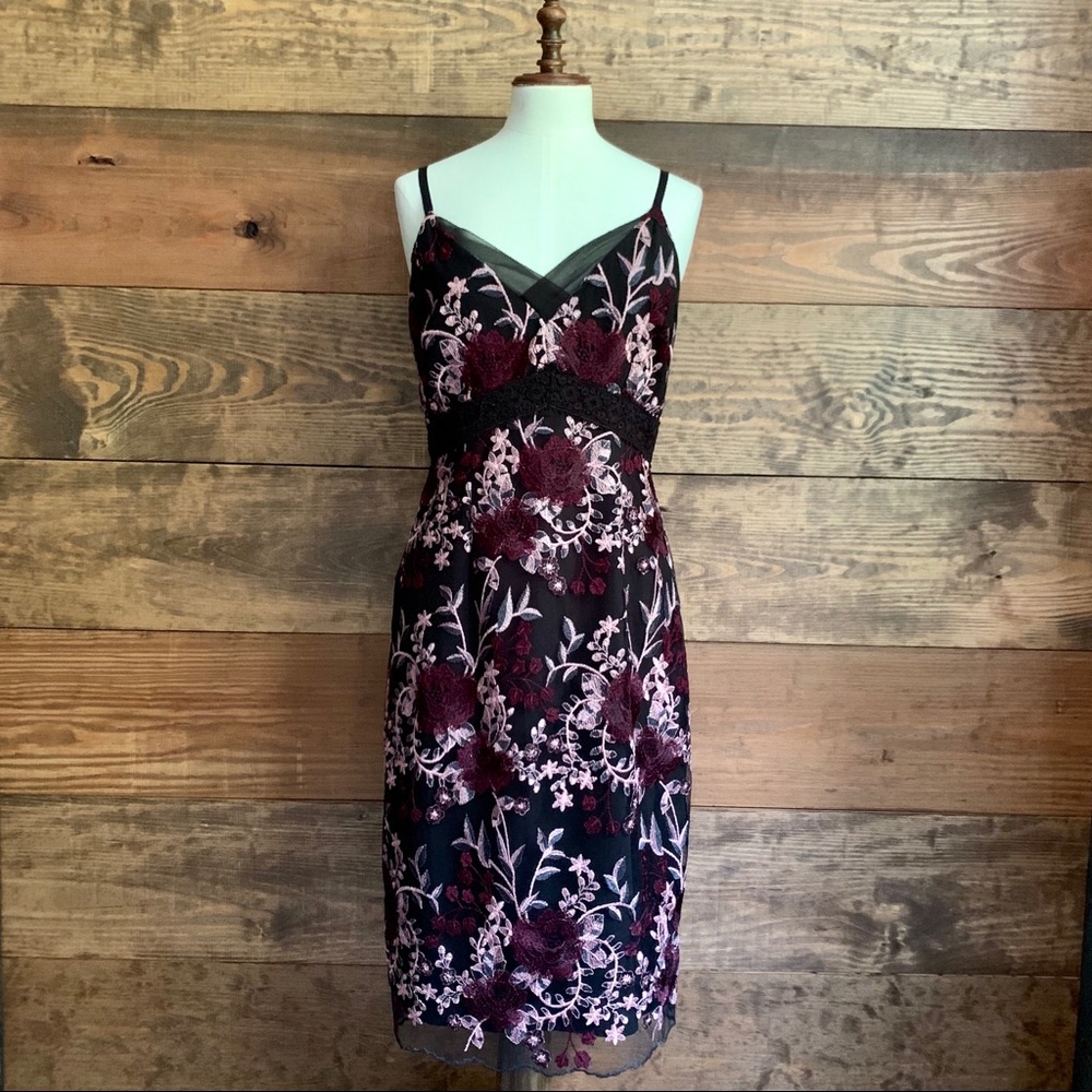 White House Black Market Embroidered Dress